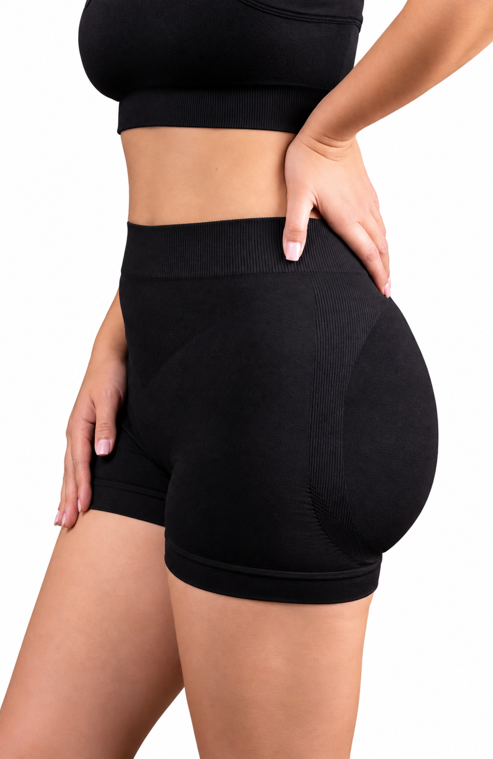 Boxer levanta glúteo